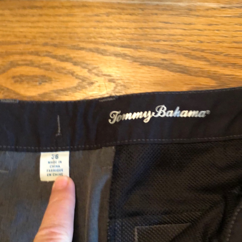 Tommy Bahama Island Active size 36 gray shorts